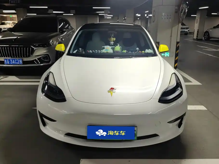 Tesla Model 3 — фото 2