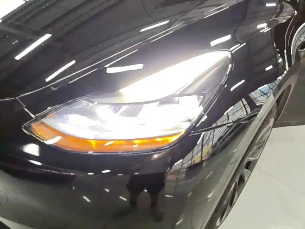 Tesla Model Y — фото 24