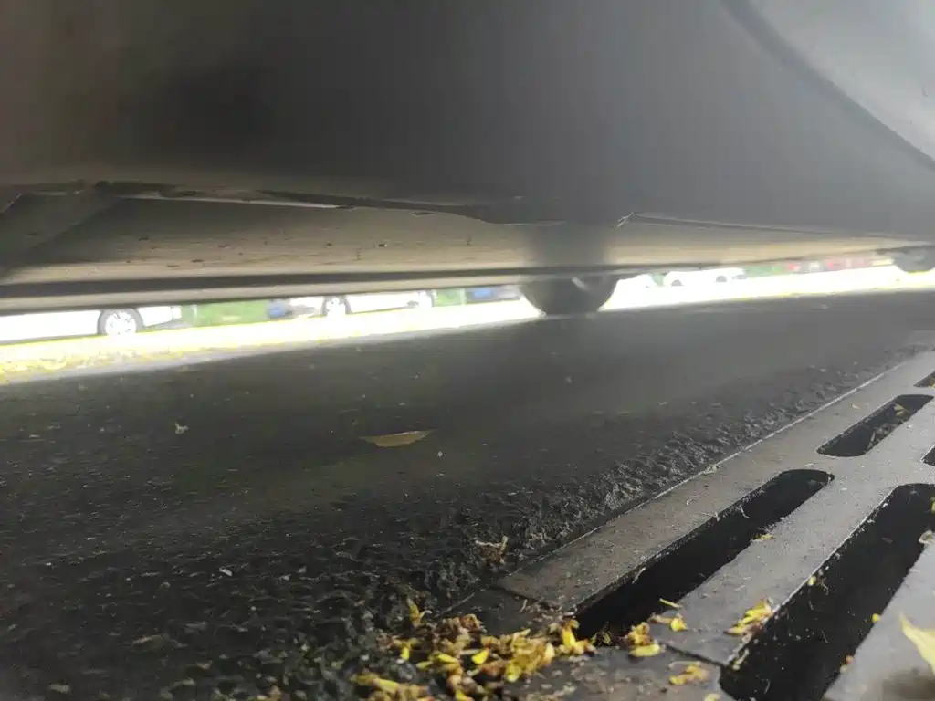 Tesla Model 3 — фото 18