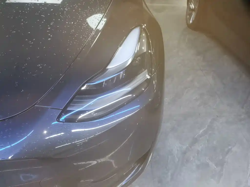 Tesla Model Y — фото 24