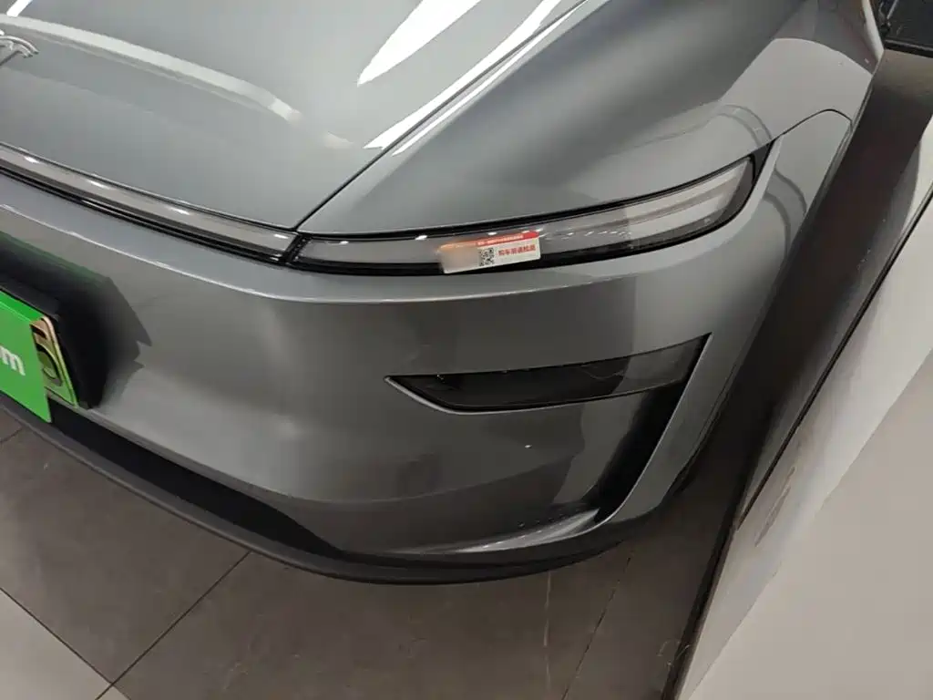 Tesla Model Y — фото 24