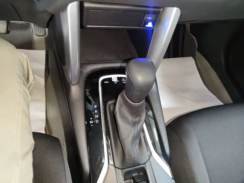 Toyota Corolla Cross — фото 14