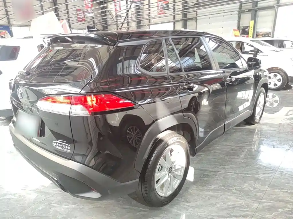 Toyota Corolla Cross — фото 7