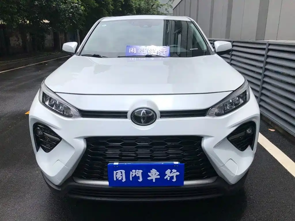 Toyota Wildlander — фото 2