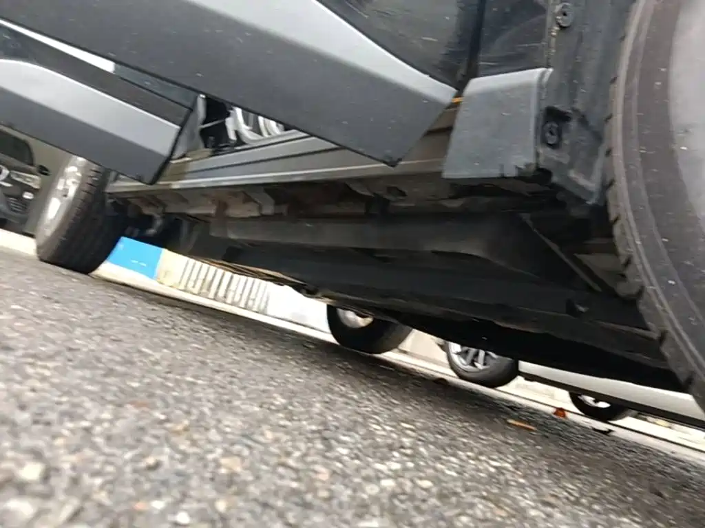Toyota RAV4 — фото 21