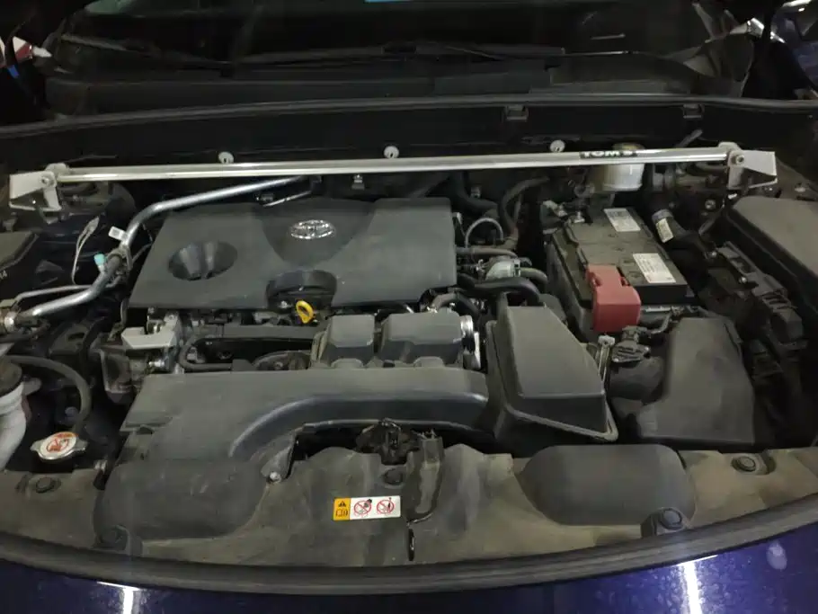 Toyota Harrier — фото 10