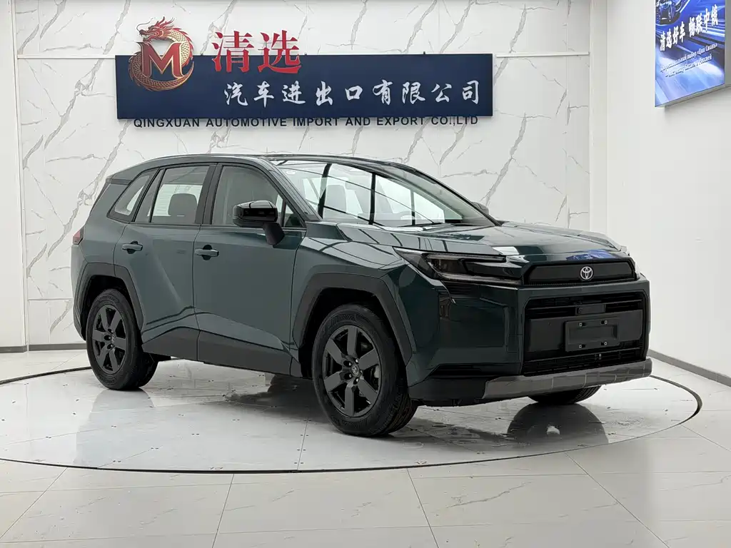 Toyota RAV4 — фото 3