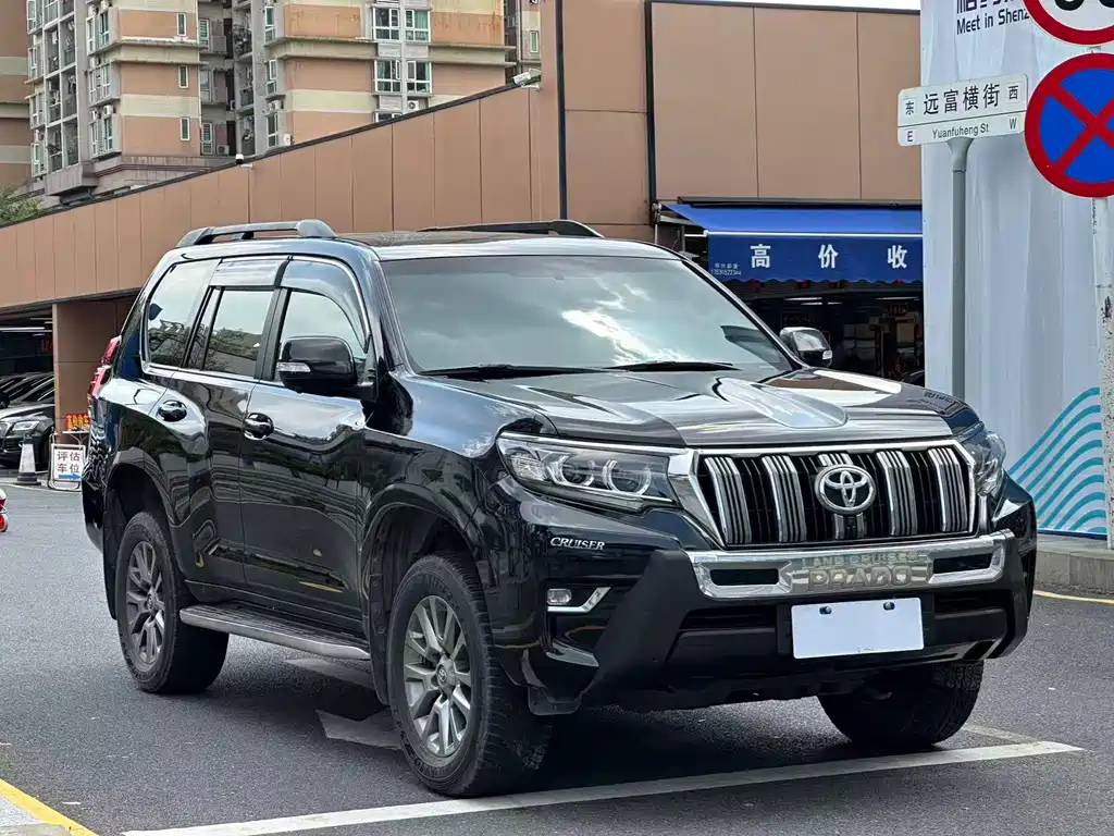 Toyota Prado (Import) — фото 3