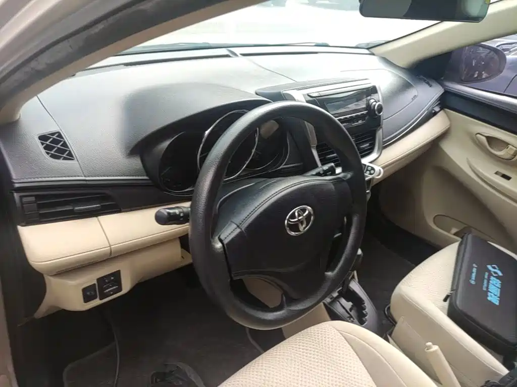 Toyota Vios FS — фото 10