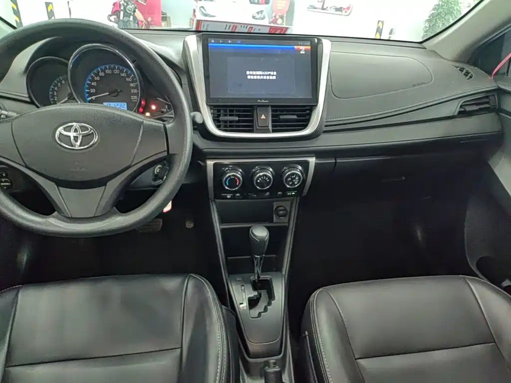 Toyota Vios FS — фото 13