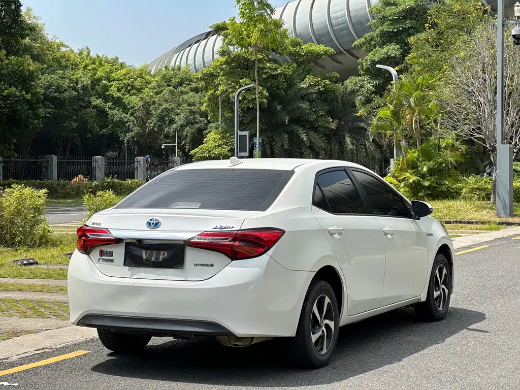 Toyota Levin — фото 10