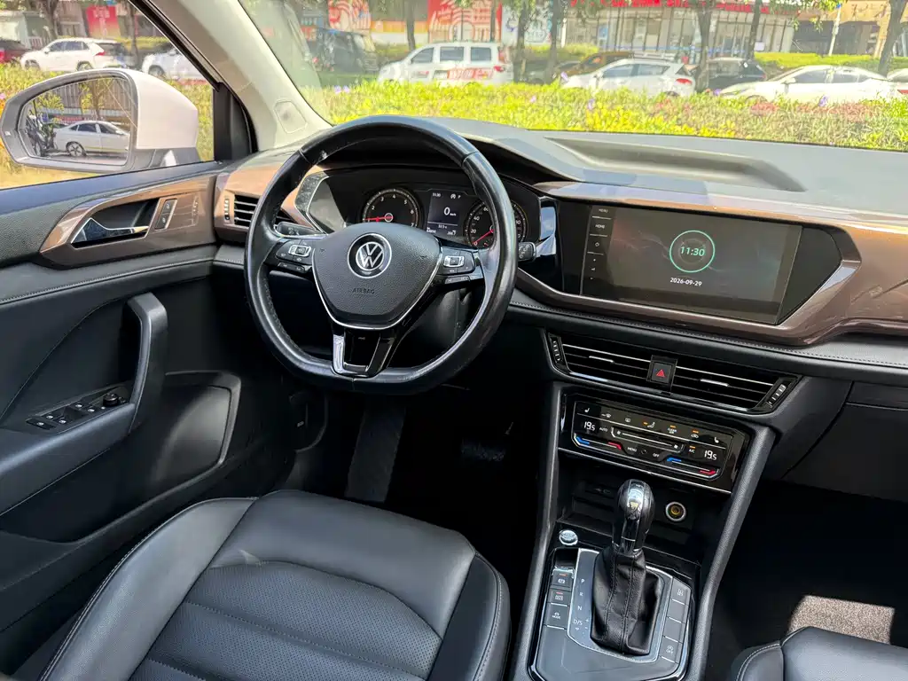 Volkswagen Tharu — фото 16