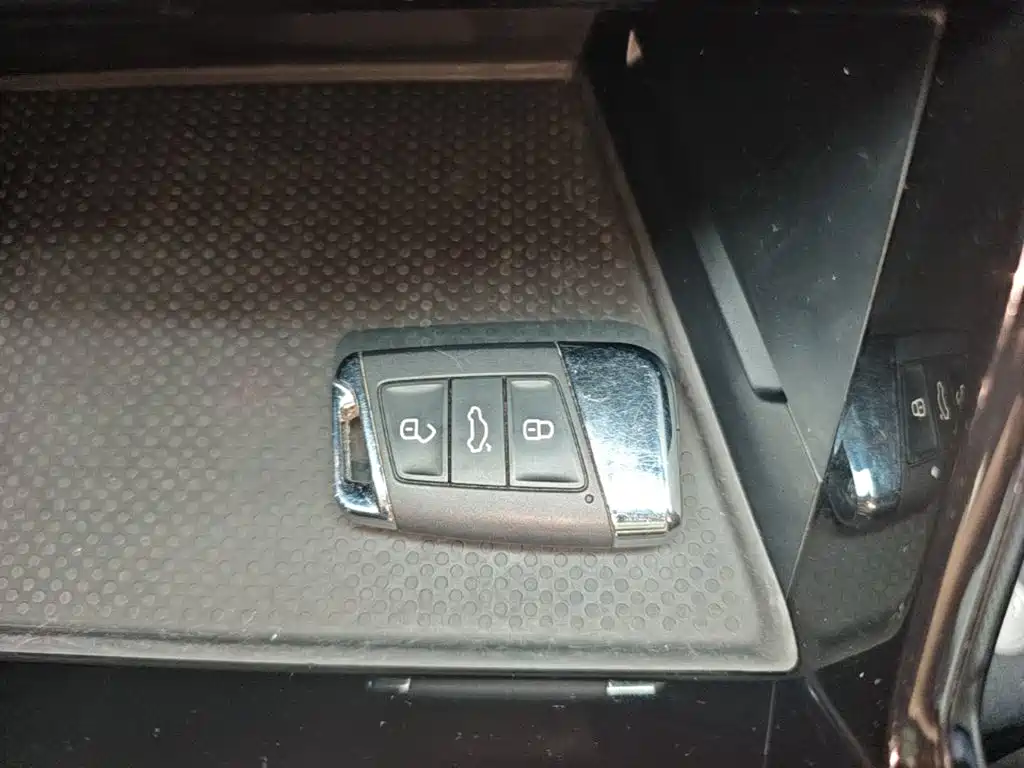 Volkswagen Passat — фото 9