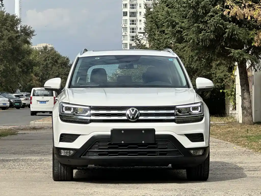 Volkswagen Tharu — фото 2