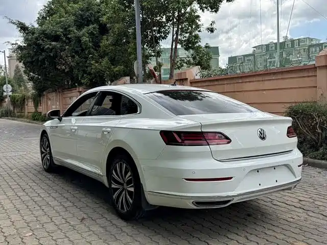 Volkswagen CC — фото 4