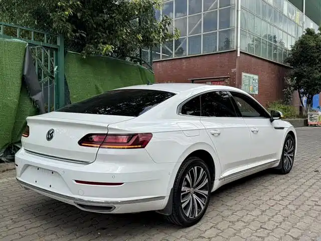 Volkswagen CC — фото 5