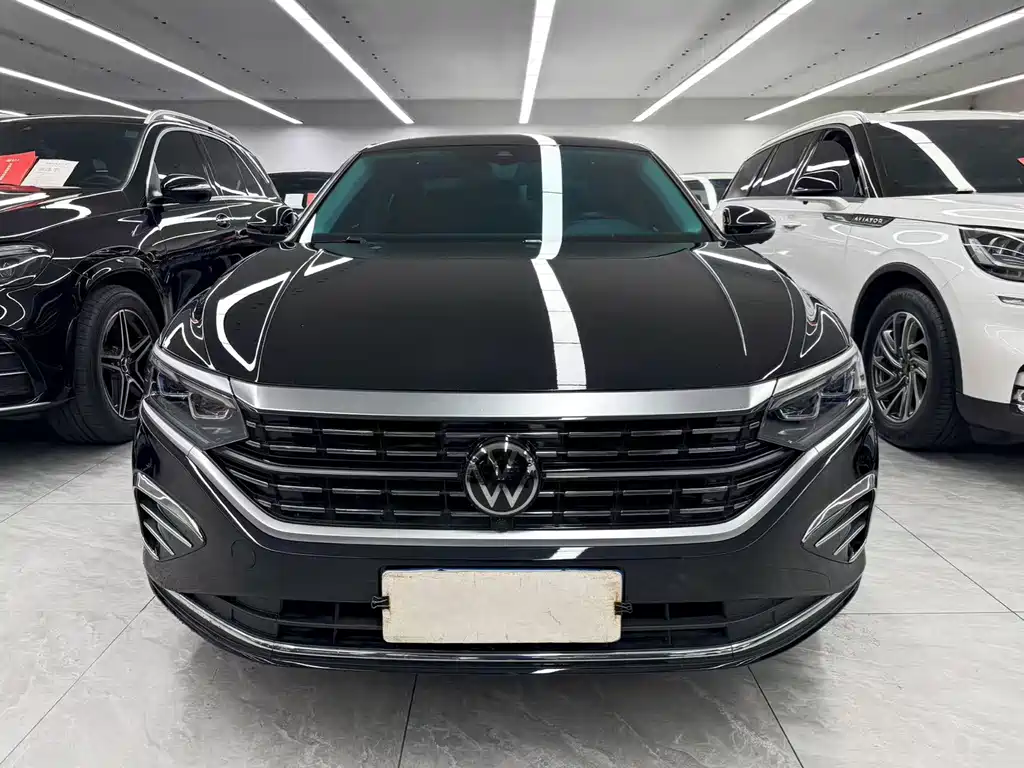 Volkswagen Passat — фото 2