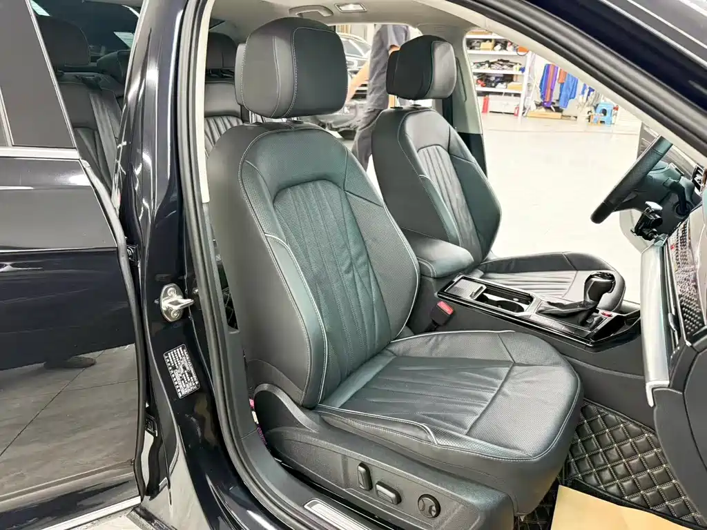 Volkswagen Passat — фото 13