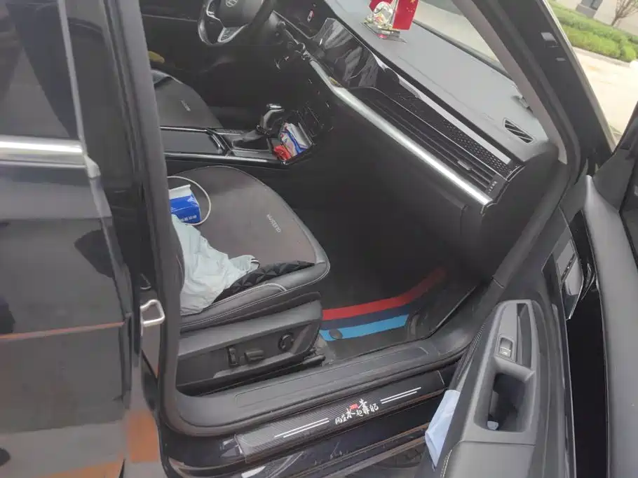 Volkswagen Passat — фото 8
