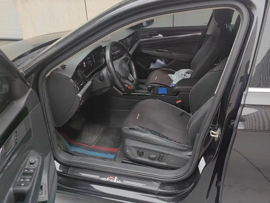 Volkswagen Passat — фото 9