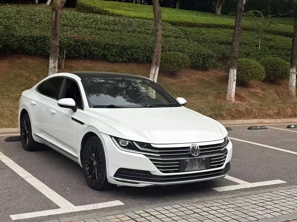 Volkswagen CC — фото 3