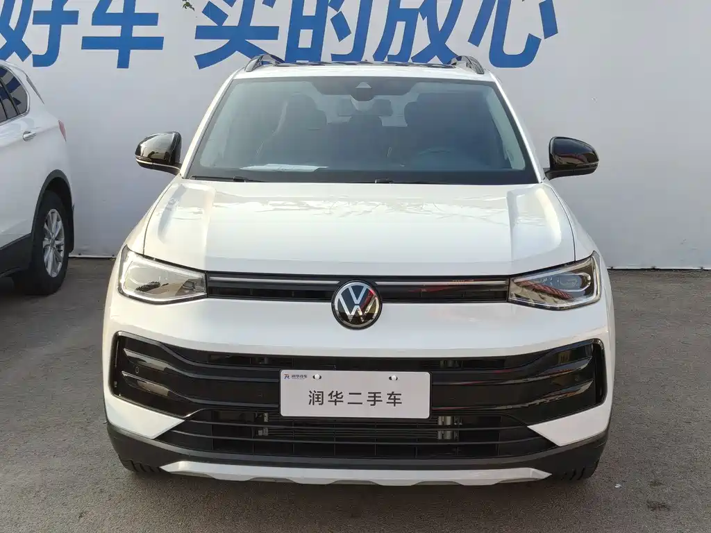 Volkswagen Tharu — фото 2