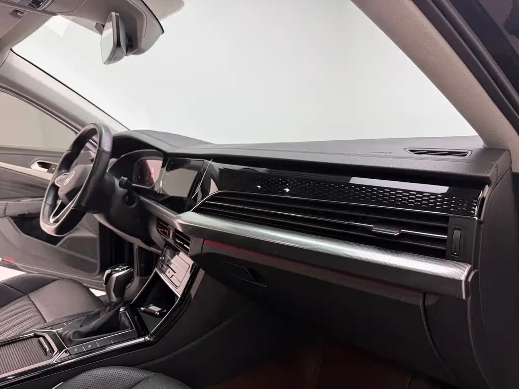 Volkswagen Passat — фото 10