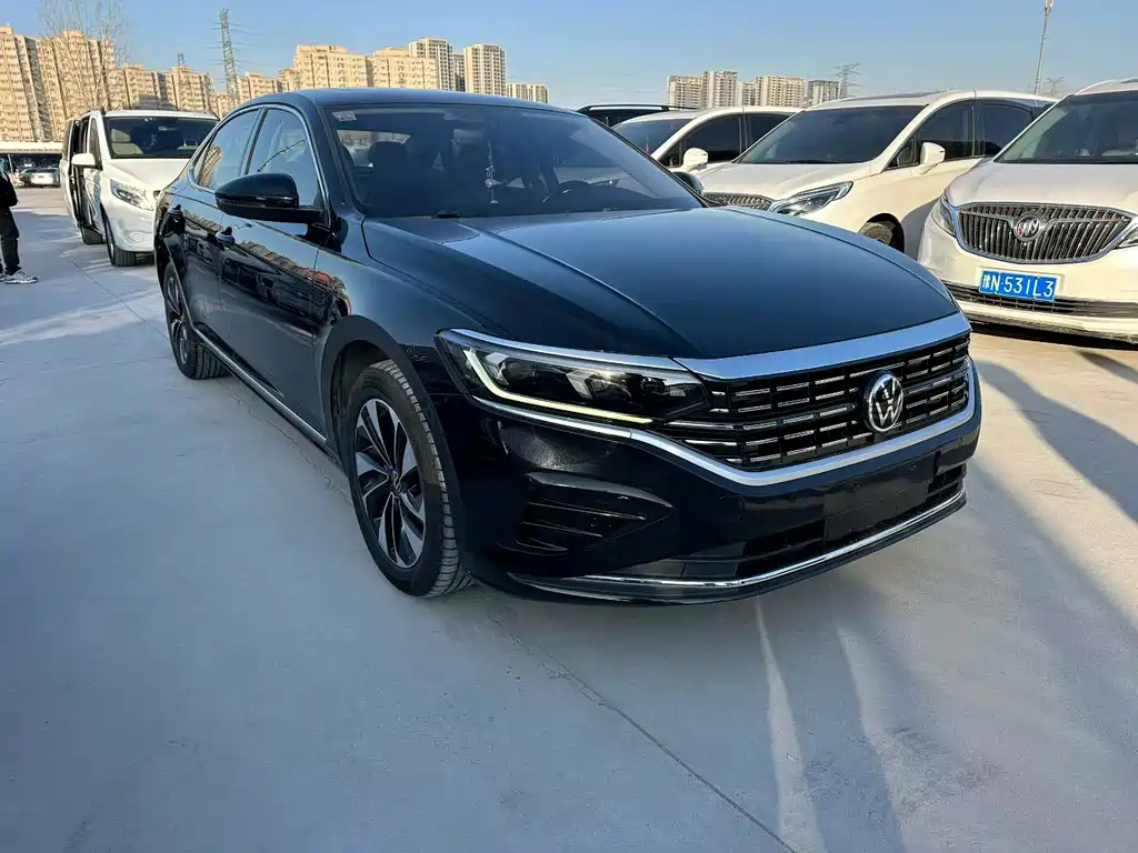 Volkswagen Passat — фото 3