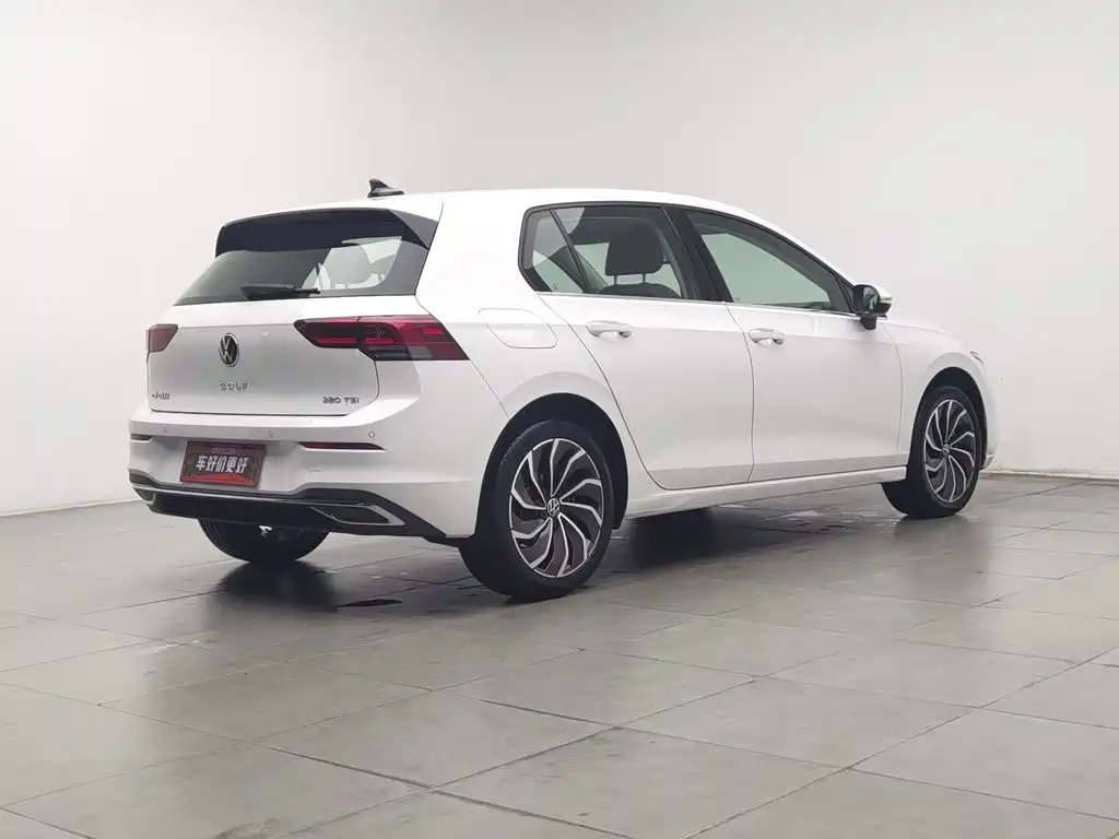Volkswagen Golf — фото 2