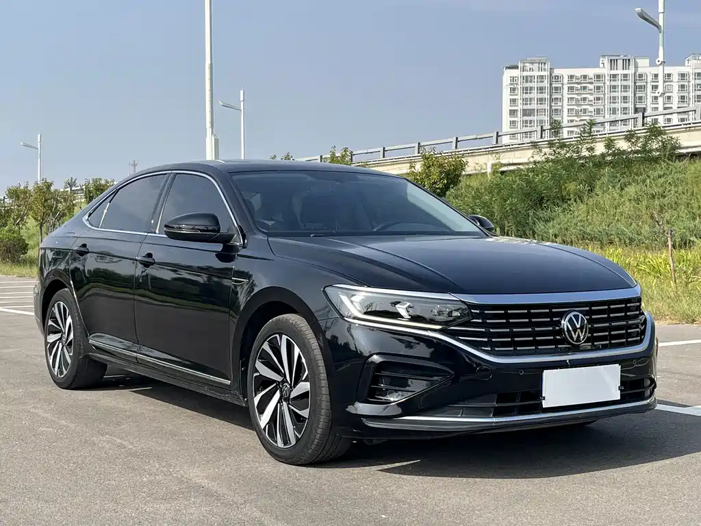 Volkswagen Passat — фото 3