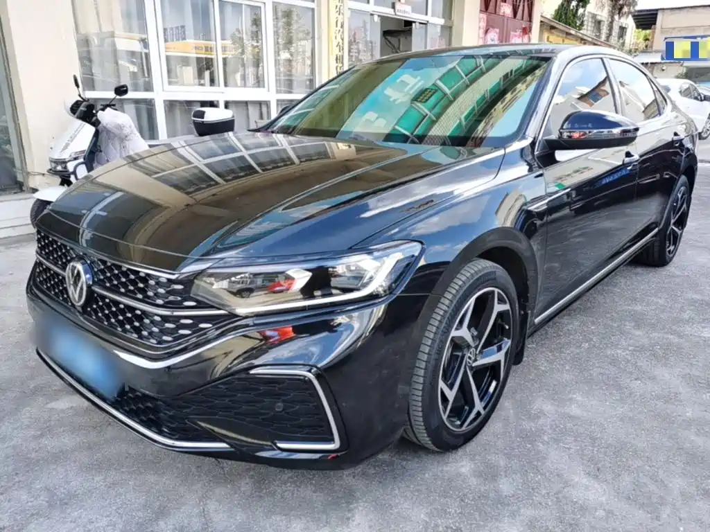 Volkswagen Passat — фото 2