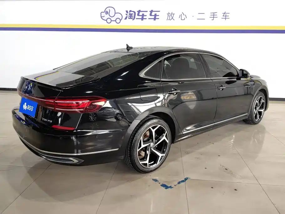 Volkswagen Passat — фото 3