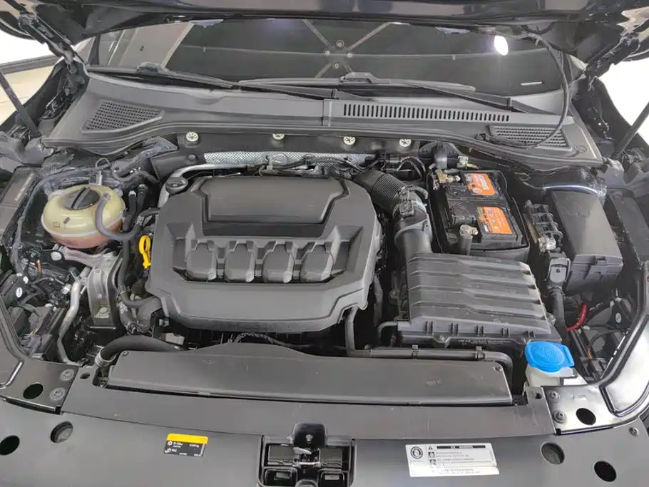 Volkswagen Passat — фото 10