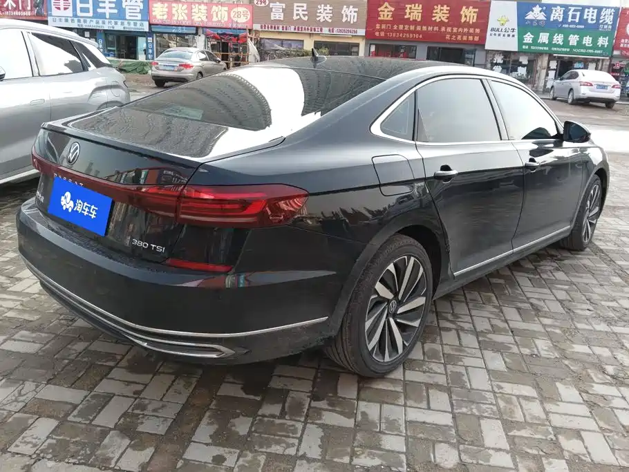 Volkswagen Passat — фото 3