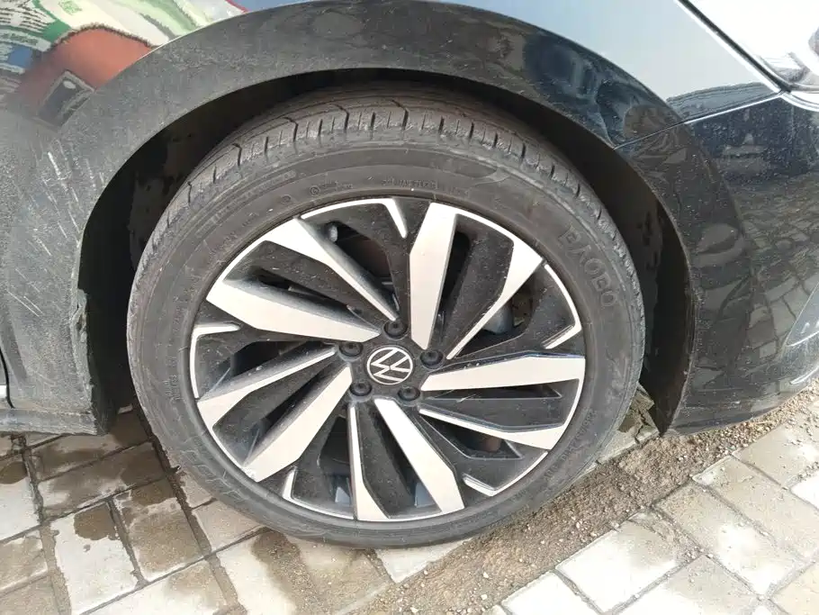 Volkswagen Passat — фото 6