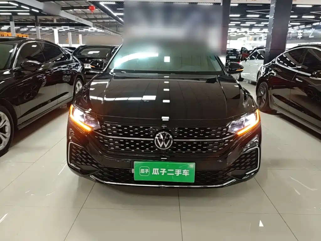 Volkswagen Passat — фото 3