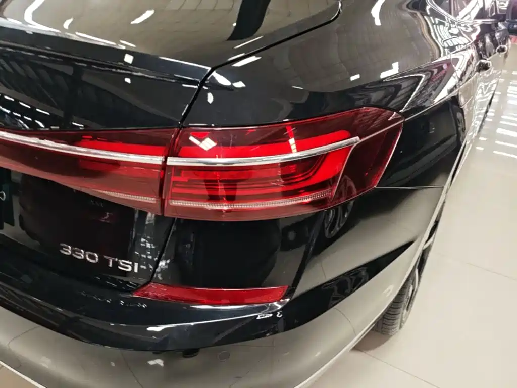 Volkswagen Passat — фото 8
