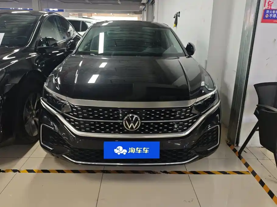 Volkswagen Passat — фото 2