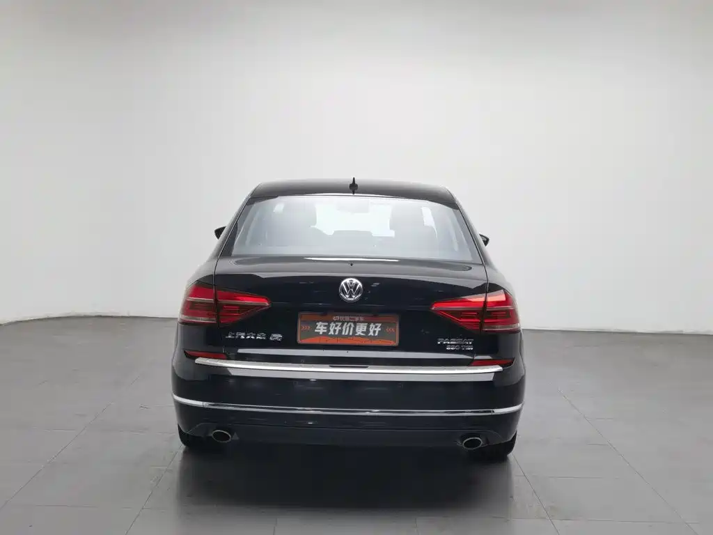 Volkswagen Passat — фото 4