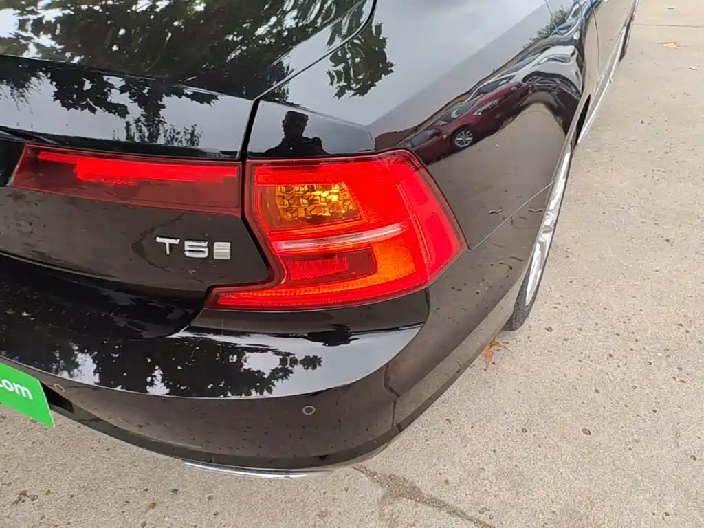 Volvo S90 — фото 8