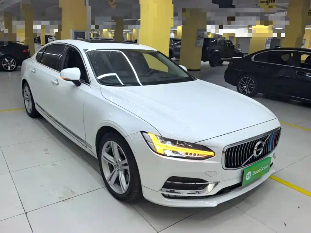 Volvo S90 — фото 4