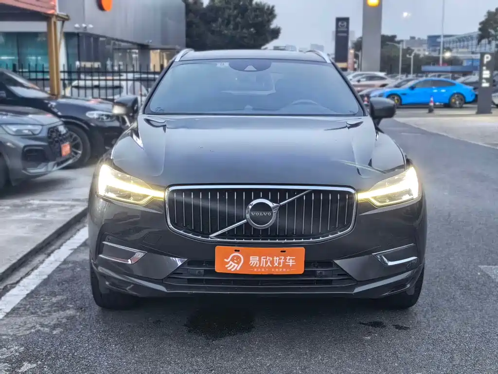 Volvo XC60 — фото 2