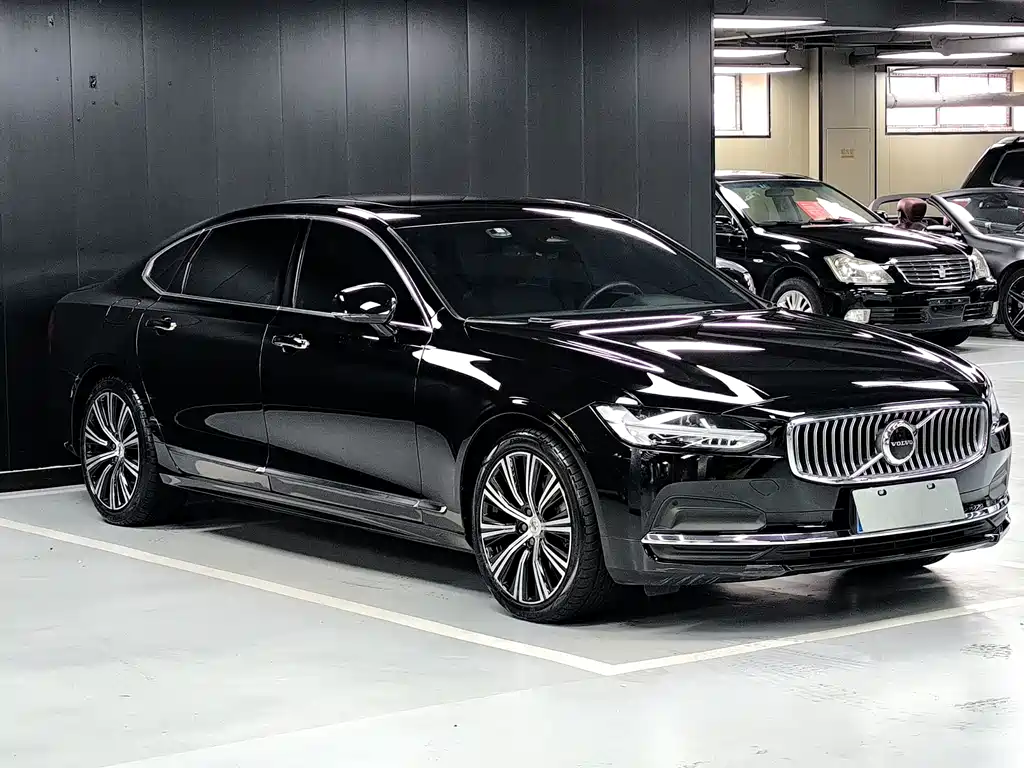 Volvo S90 — фото 3
