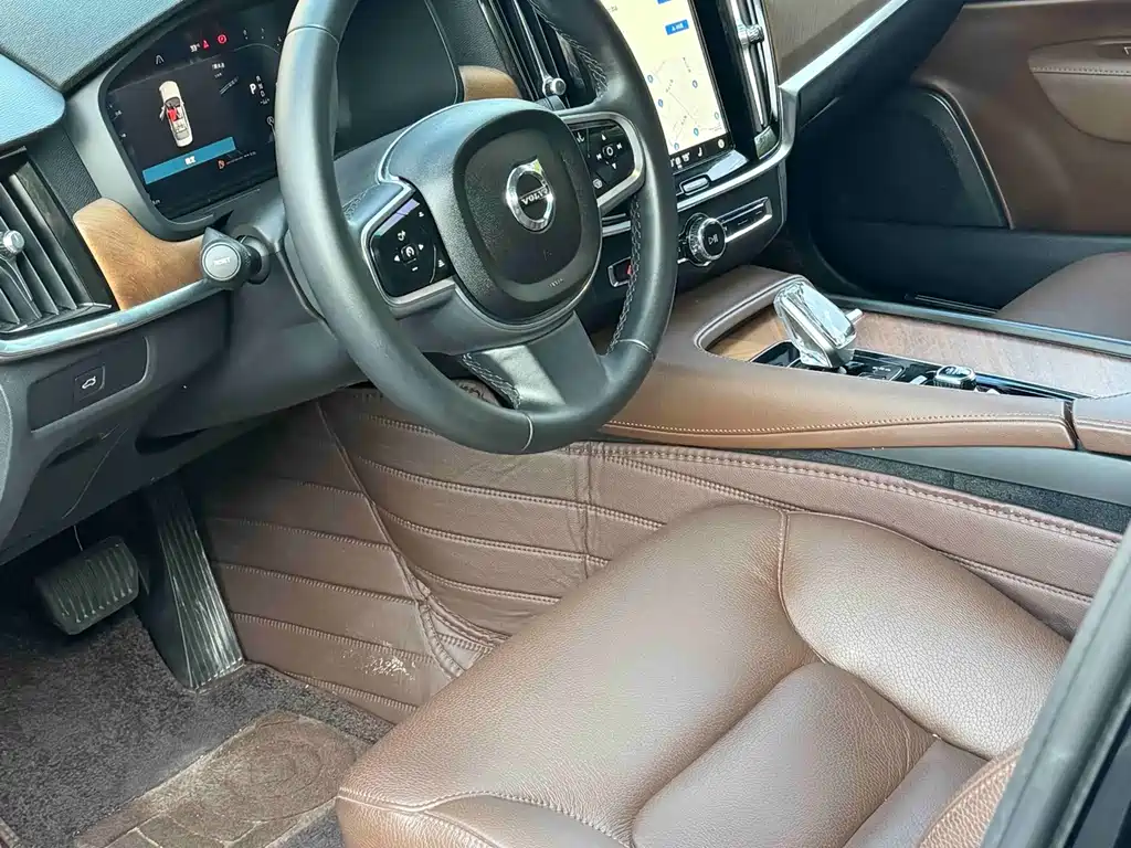 Volvo S90 — фото 3