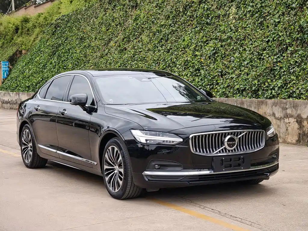 Volvo S90 — фото 3