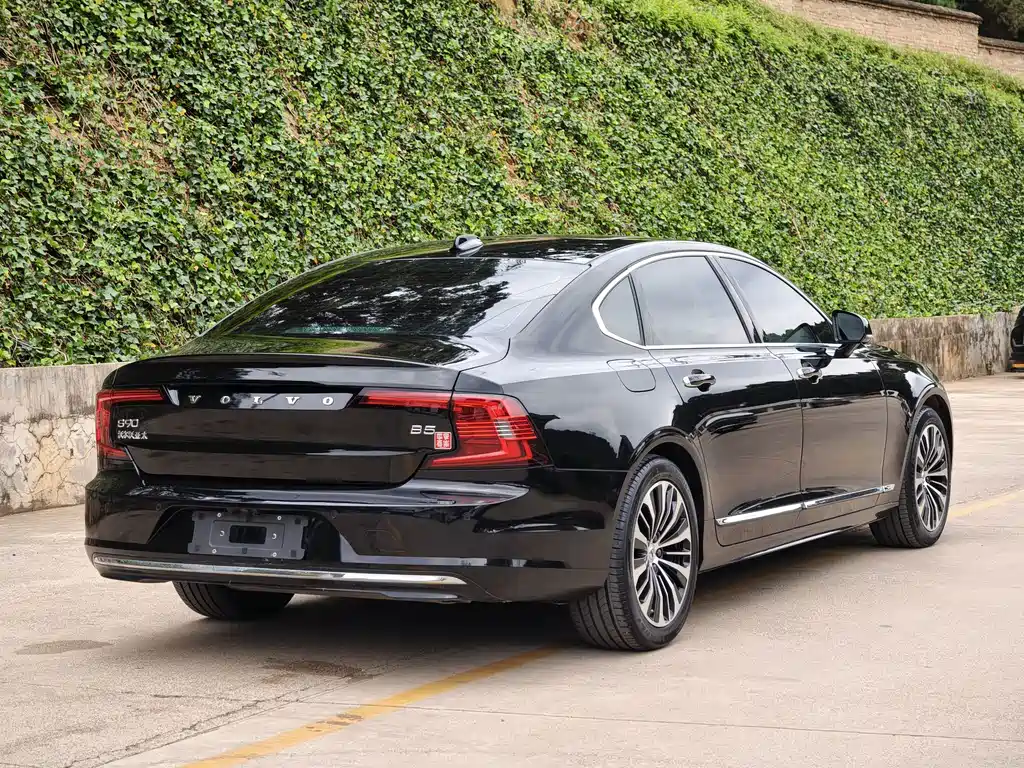 Volvo S90 — фото 4