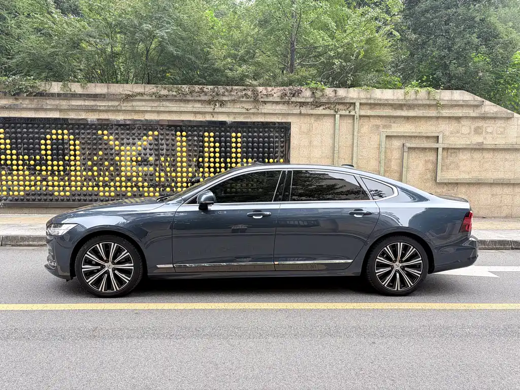 Volvo S90 — фото 7