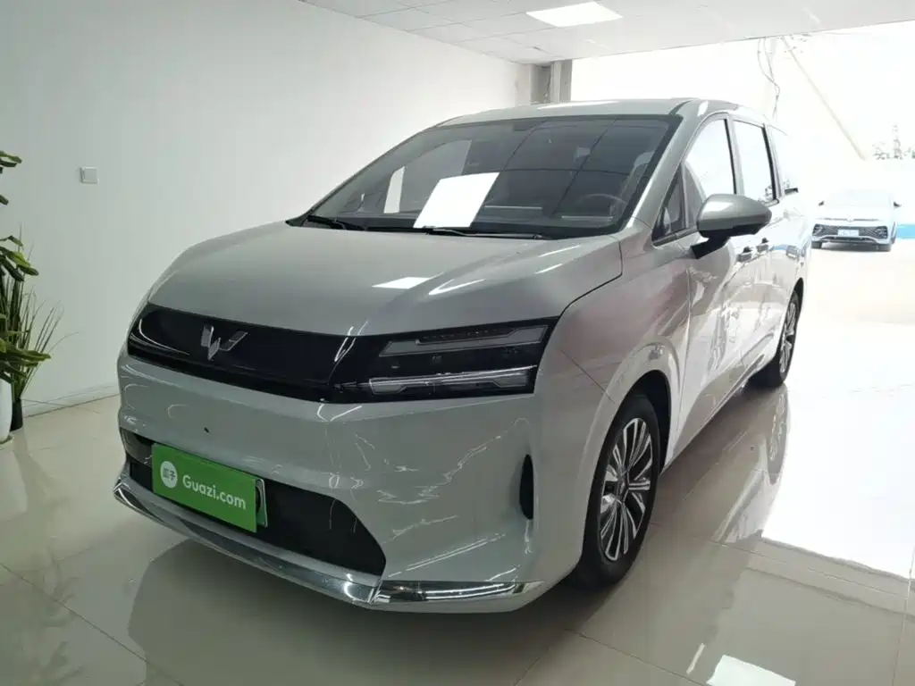 Wuling Xingguang 730 New Energy — фото 2