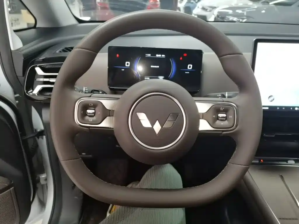 Wuling Xingguang 730 New Energy — фото 11