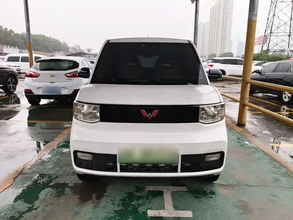 Wuling MINIEV — фото 3
